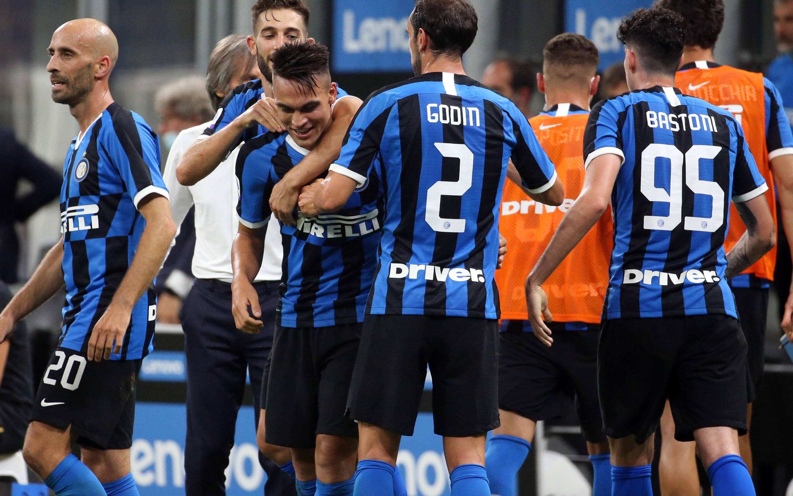 快船队史仅2人多次砍下单场50分：哈登和鲍勃·麦卡杜（快船史上多次砍下50分的唯二球员：哈登与鲍勃·麦卡杜）