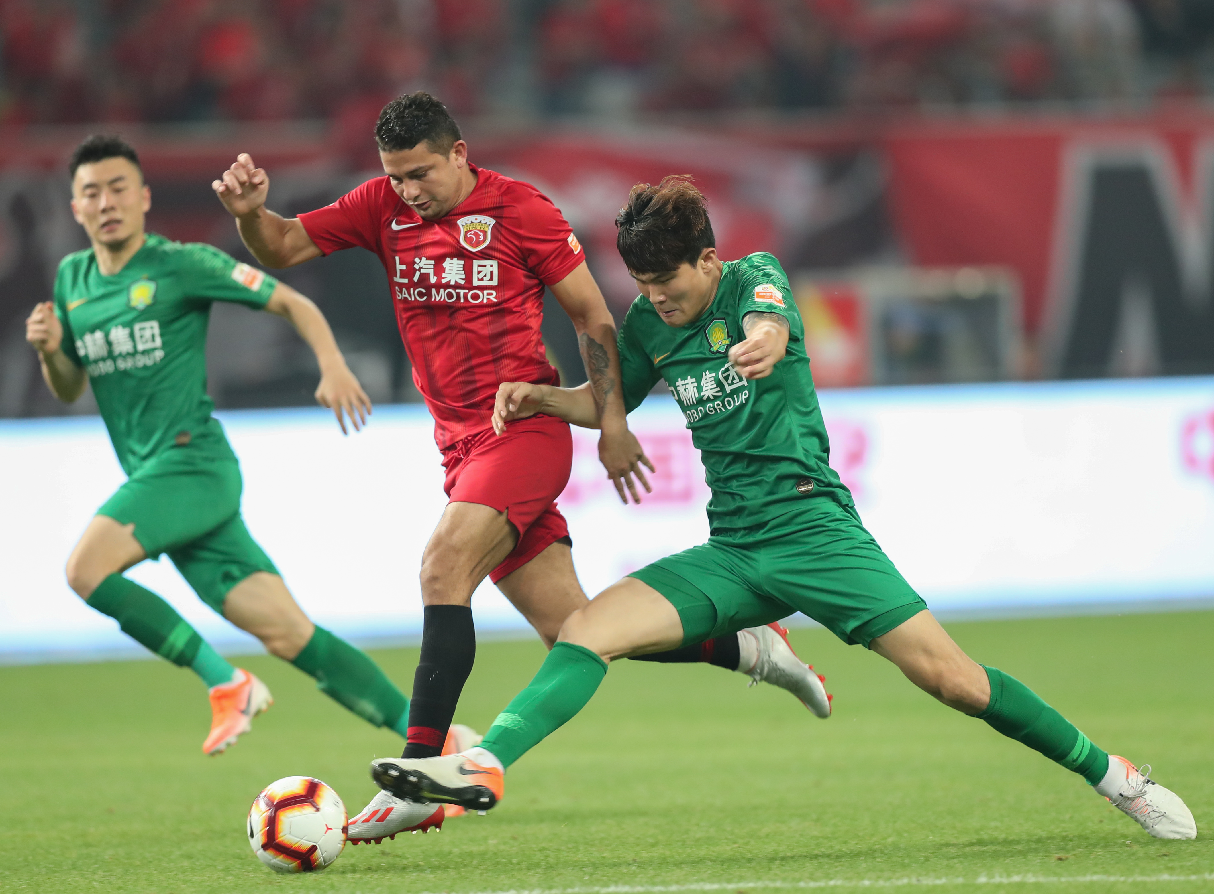 泰山足校95一代相聚淄博桓台，韦世豪、刘军帅等现役球员亮相（泰山足校95届相聚淄博桓台，韦世豪、刘军帅等现役球员现身）