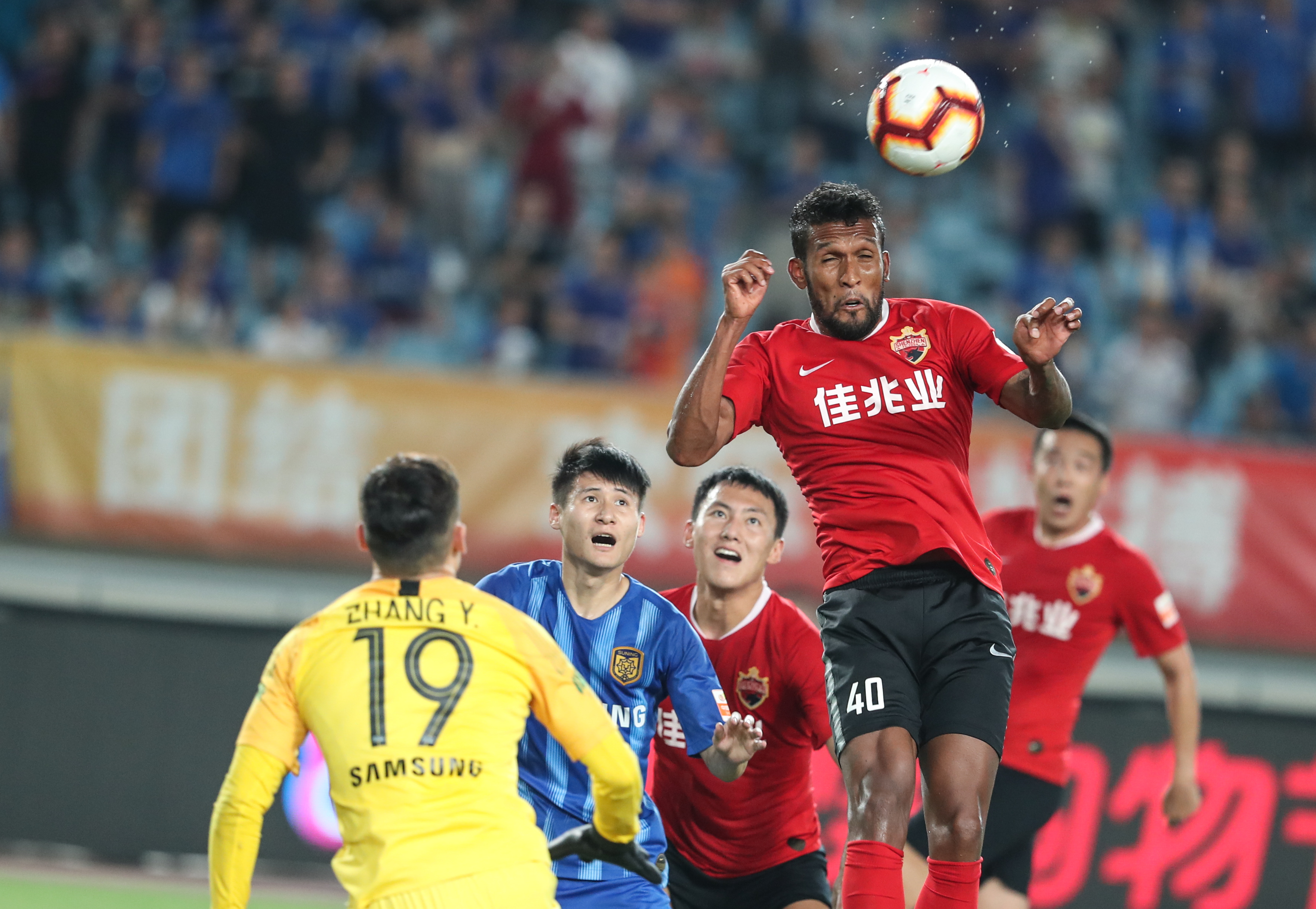 斯内德：姆巴佩会赢得2026年金球奖；没有人效力皇马时想离开（斯内德：2026年金球奖看好姆巴佩；在皇马效力时没人想离队）