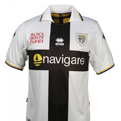 上一次对阵安哥拉：梅西斯卡洛尼替补登场，阿亚拉百场（上回对阵安哥拉：梅西、斯卡洛尼替补出场，阿亚拉达成百场里程碑）