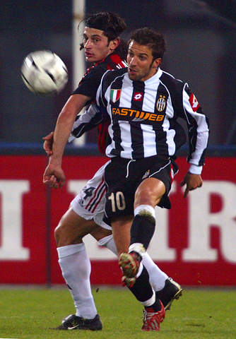 唐田：我们都希望瓦科留下来，职业队的人员交流和转会很正常（唐田：大家都盼瓦科留队，职业队人员流动与转会属常态）