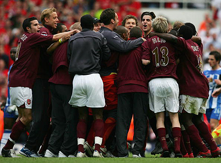 世界杯小组赛赛程公布：最早于北京时间0点开球，最晚于12点开球