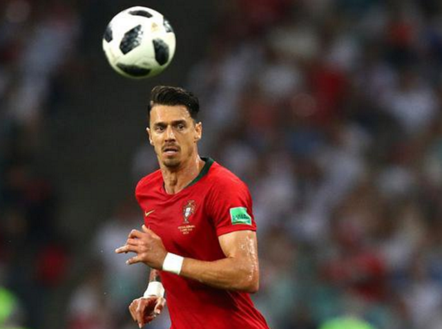 足球报：成都大概率与徐正源续两年，韦世豪续约，锋线会引援（足球报：成都预计与徐正源再签两年，韦世豪续约，锋线将引援补强）