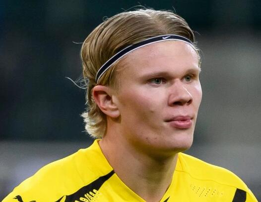 马德兴：U17国足23人名单敲定，邝兆镭10号，梁仕宇落选（马德兴称U17国足23人名单出炉：邝兆镭身披10号，梁仕宇无缘入选）